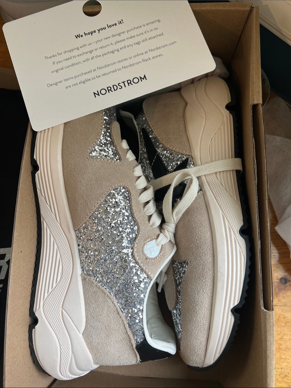 6.5 Women’s Beige and Silver Glitter Sneakers golden goose nib running shoe
